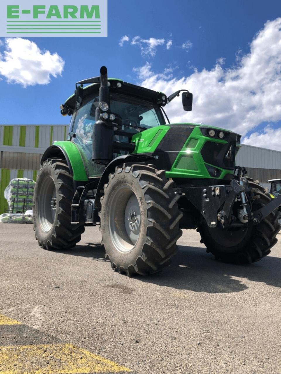 Traktor des Typs Deutz-Fahr 6120, Gebrauchtmaschine in ST ANDIOL (Bild 1)