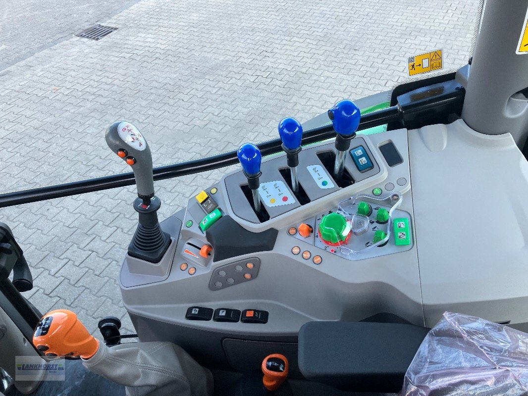 Traktor typu Deutz-Fahr 6125 C MY 2025, Neumaschine v Aurich (Obrázok 19)