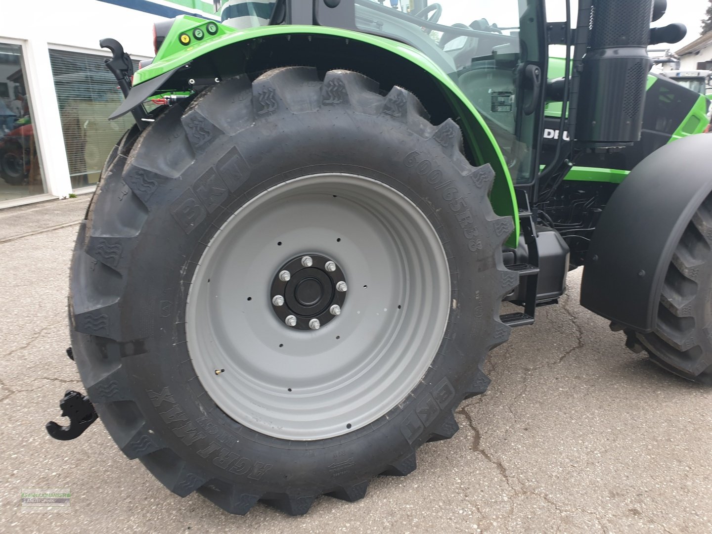 Traktor typu Deutz-Fahr 6125 C Powershift -Aktionspreis-, Neumaschine w Diessen (Zdjęcie 24)