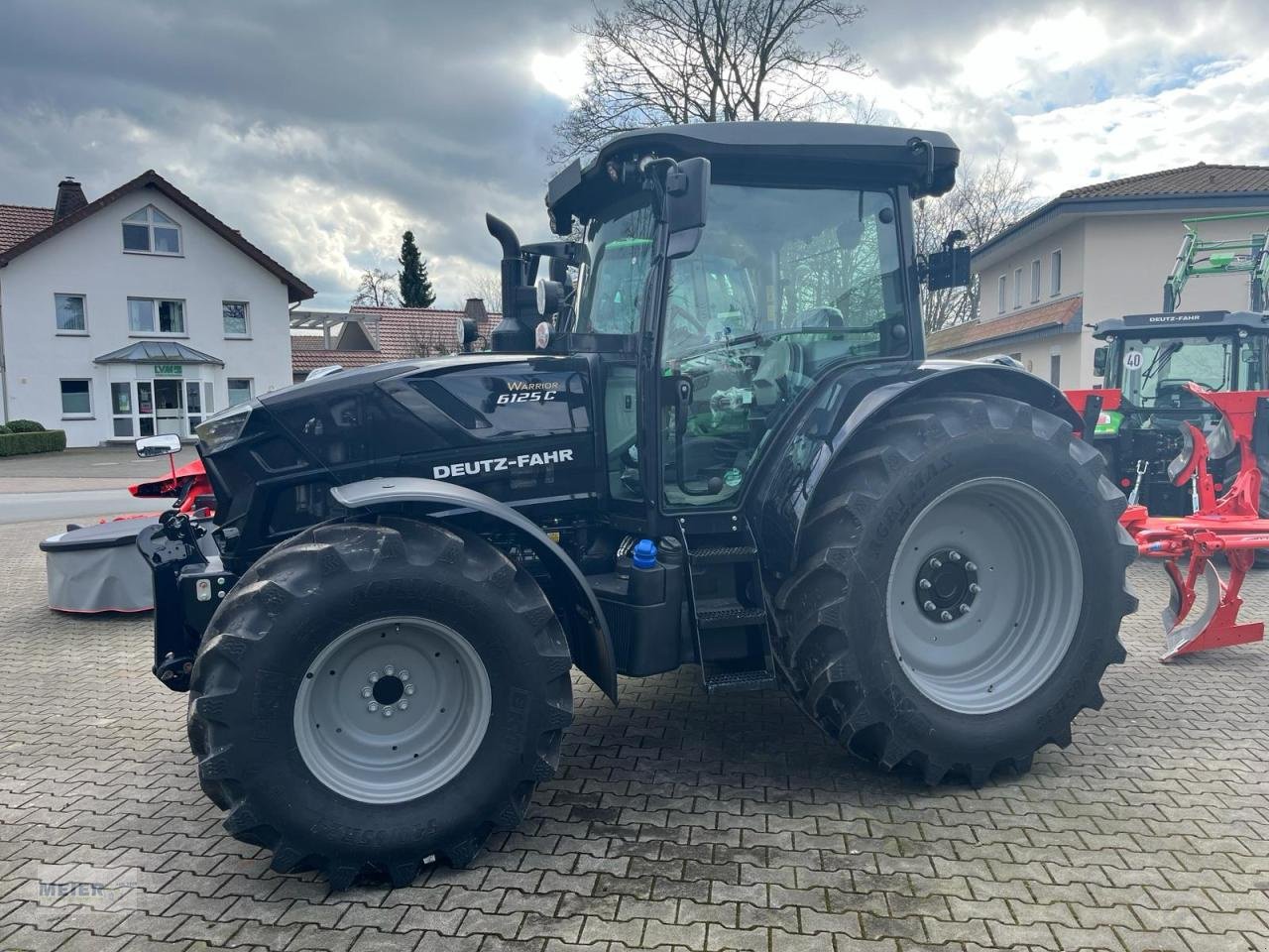 Traktor des Typs Deutz-Fahr 6125 C Powershift, Neumaschine in Delbrück (Bild 2)