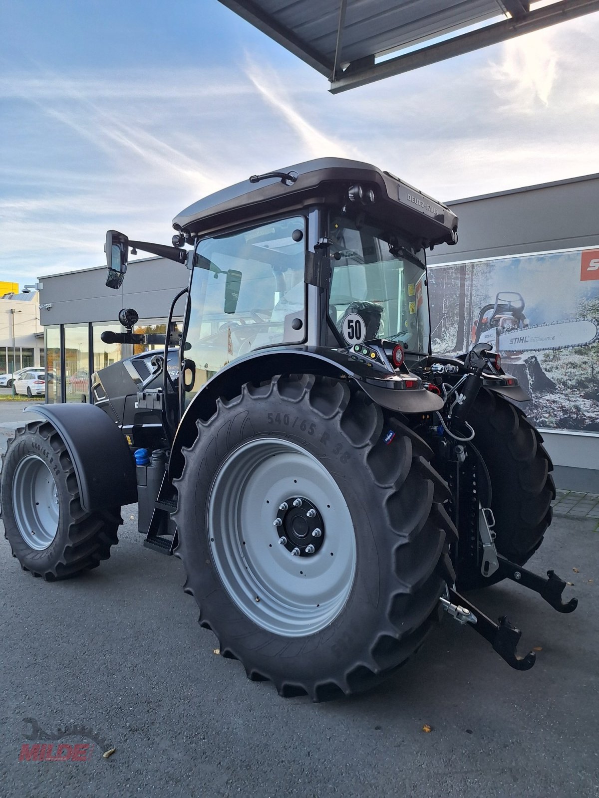 Traktor typu Deutz-Fahr 6125 C RV Shift "Warrior Schwarz", Neumaschine v Creußen (Obrázek 4)