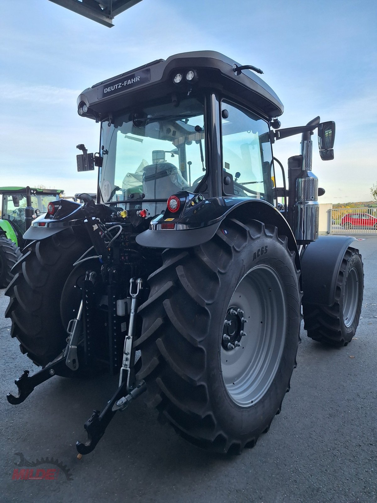 Traktor typu Deutz-Fahr 6125 C RV Shift "Warrior Schwarz", Neumaschine v Creußen (Obrázek 5)