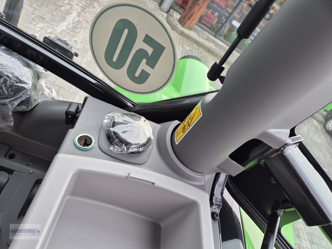 Traktor of the type Deutz-Fahr 6125 C RV-SHIFT, Neumaschine in Wiefelstede-Spohle (Picture 16)