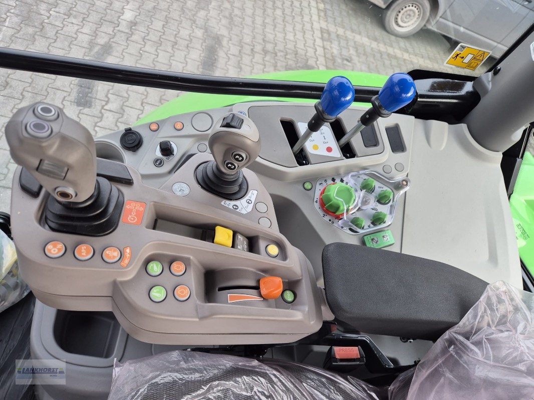 Traktor of the type Deutz-Fahr 6125 C RV-SHIFT, Neumaschine in Wiefelstede-Spohle (Picture 17)