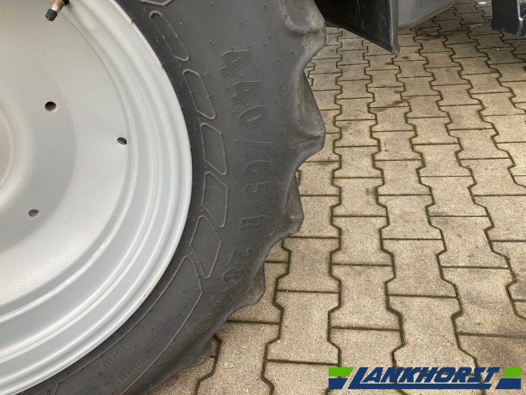 Traktor of the type Deutz-Fahr 6125 C RVSHIFT, Neumaschine in Emsbüren (Picture 20)