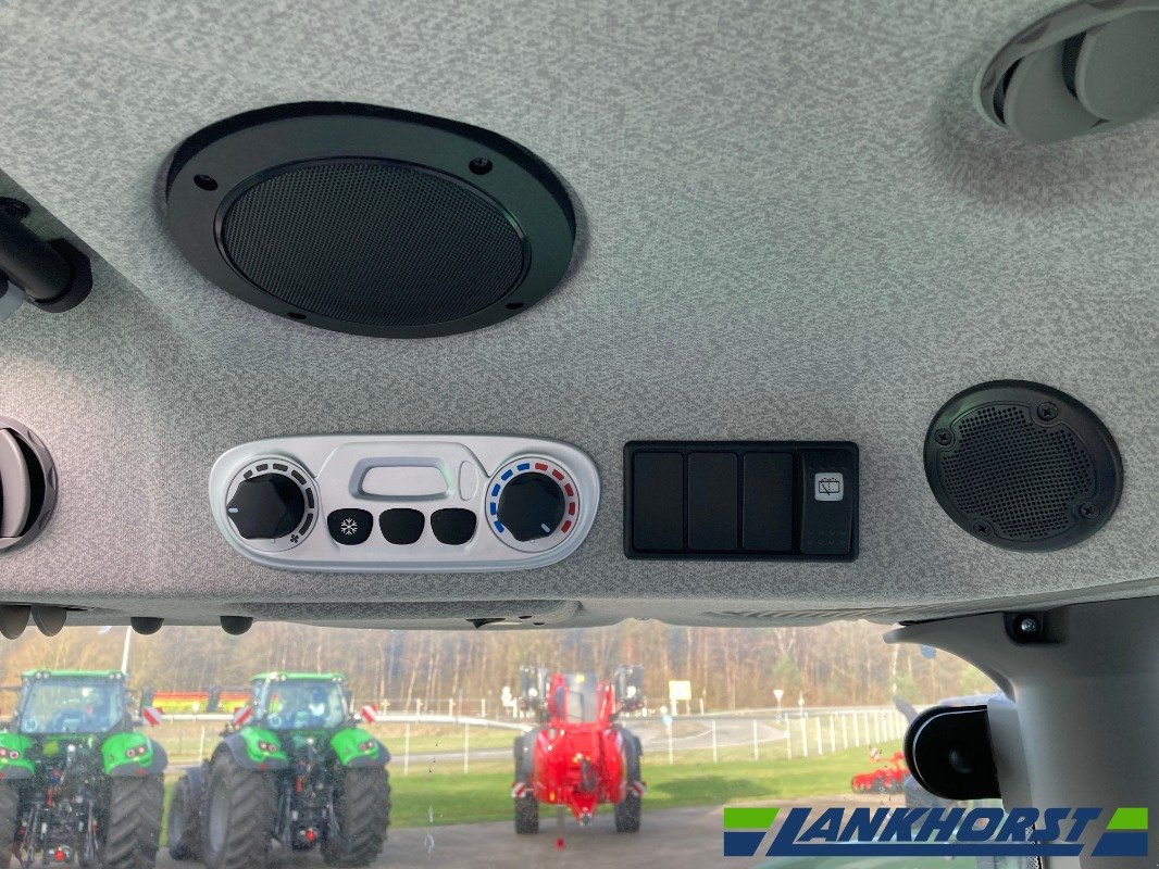 Traktor of the type Deutz-Fahr 6125 C RVSHIFT, Neumaschine in Emsbüren (Picture 15)