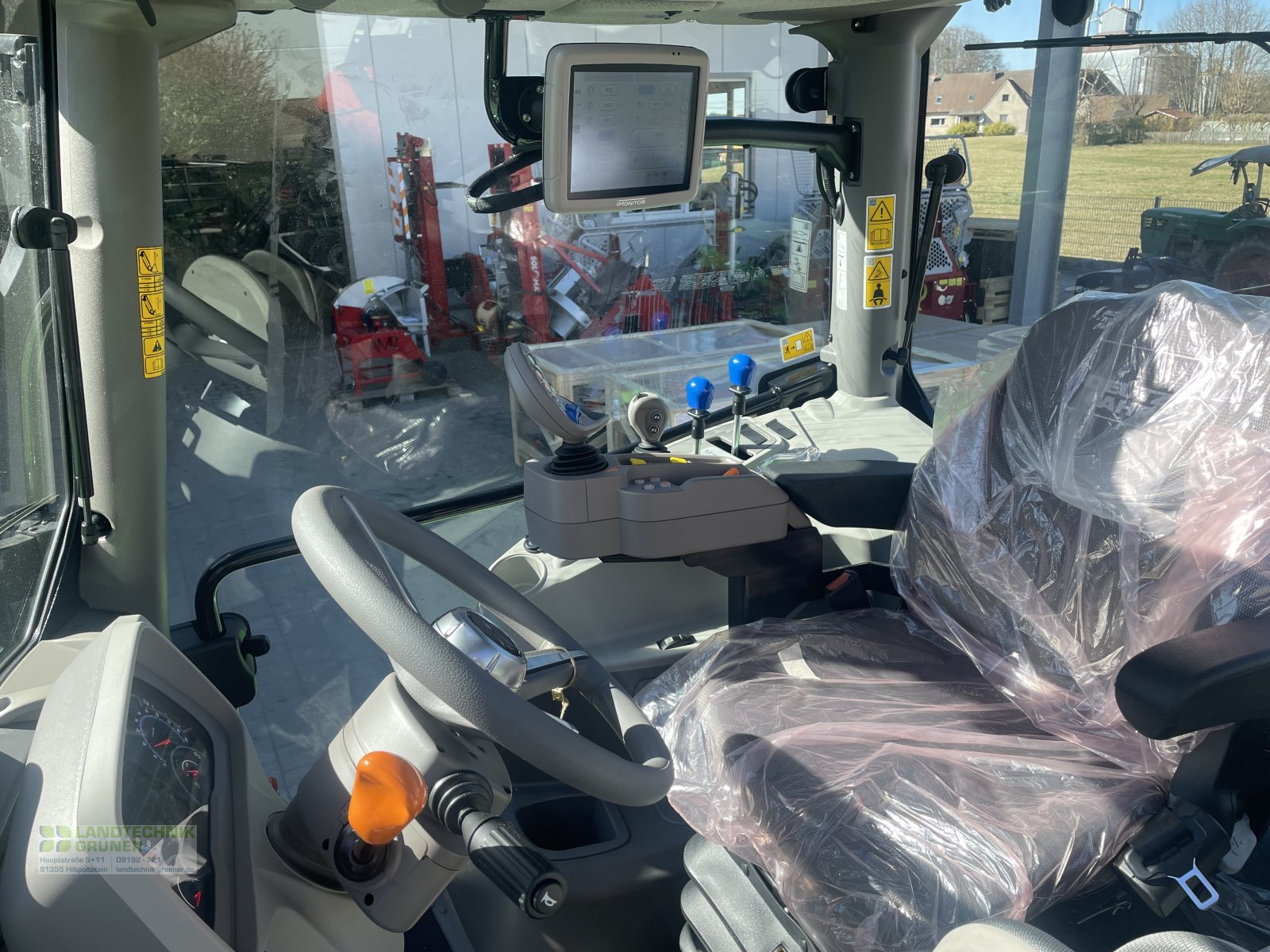 Traktor typu Deutz-Fahr 6125 C TTV, Neumaschine v Hiltpoltstein (Obrázek 5)