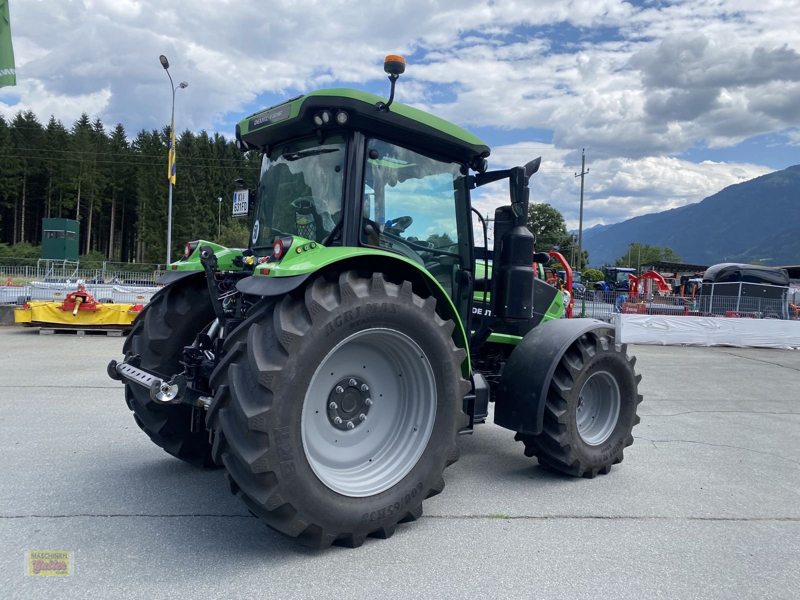Traktor typu Deutz-Fahr 6125 C TTV, Vorführmaschine v Kötschach (Obrázek 4)