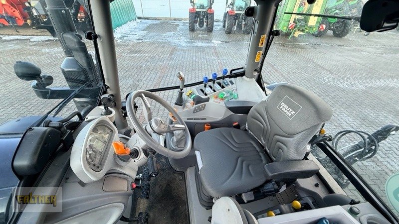Traktor of the type Deutz-Fahr 6125 C, Gebrauchtmaschine in Büchlberg (Picture 11)