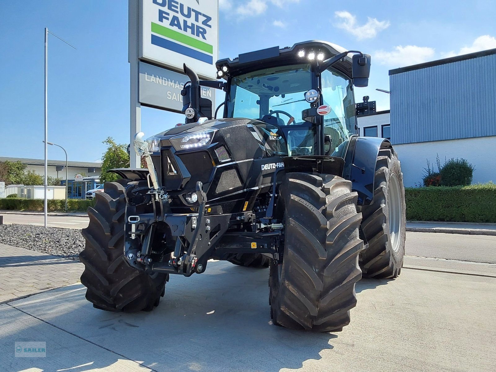 Traktor typu Deutz-Fahr 6125C Agrotron Warrior, Neumaschine v Landsberg (Obrázek 1)