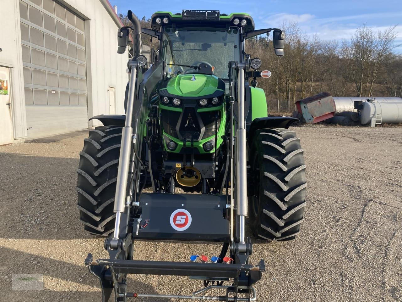 Traktor typu Deutz-Fahr 6125C TTV, Gebrauchtmaschine w Beilngries (Zdjęcie 3)