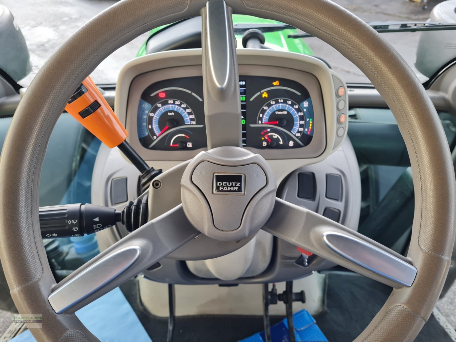 Traktor des Typs Deutz-Fahr 6130 Powershift, Gebrauchtmaschine in Diessen (Bild 12)