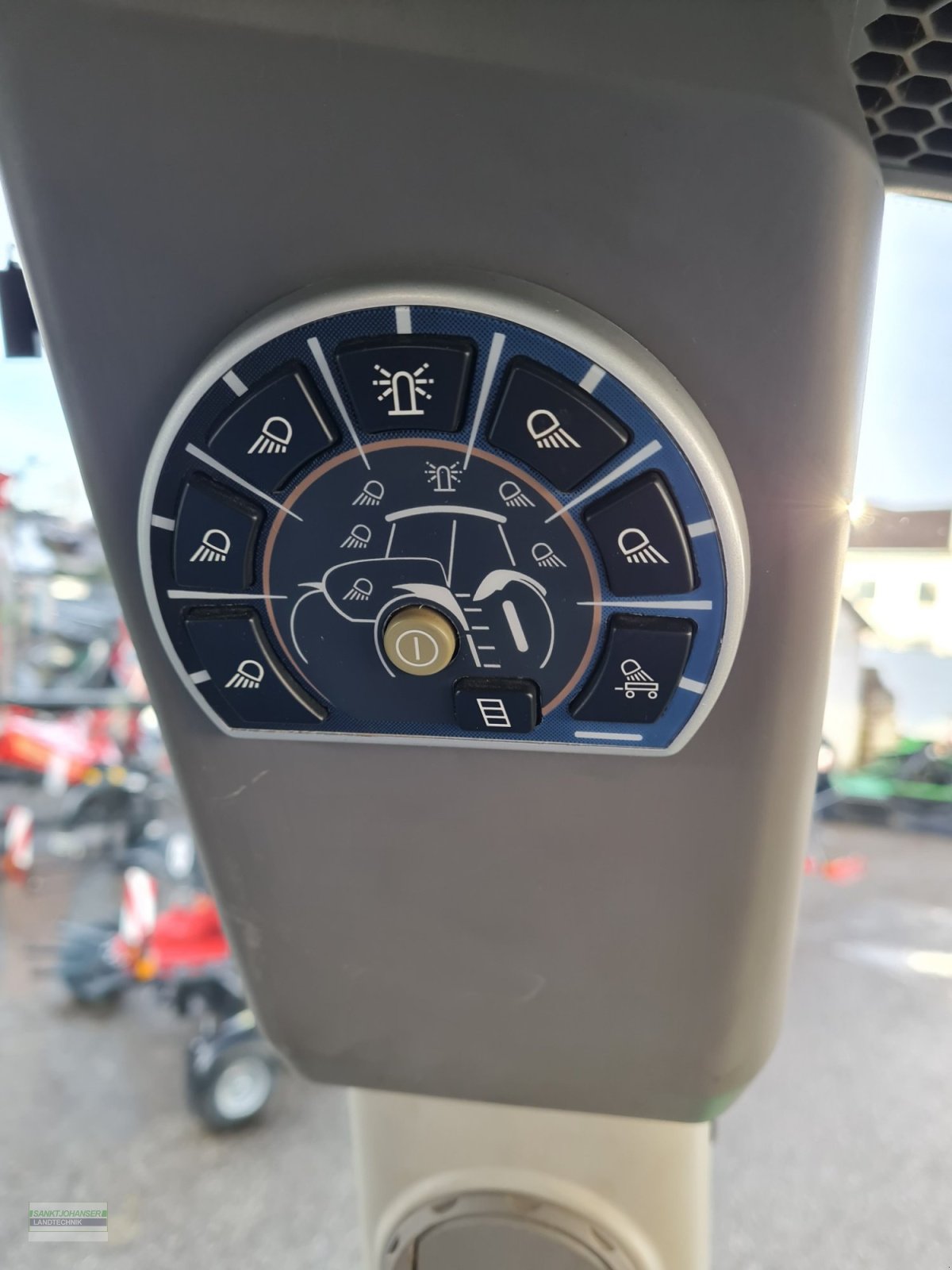 Traktor des Typs Deutz-Fahr 6130 Powershift, Gebrauchtmaschine in Diessen (Bild 18)