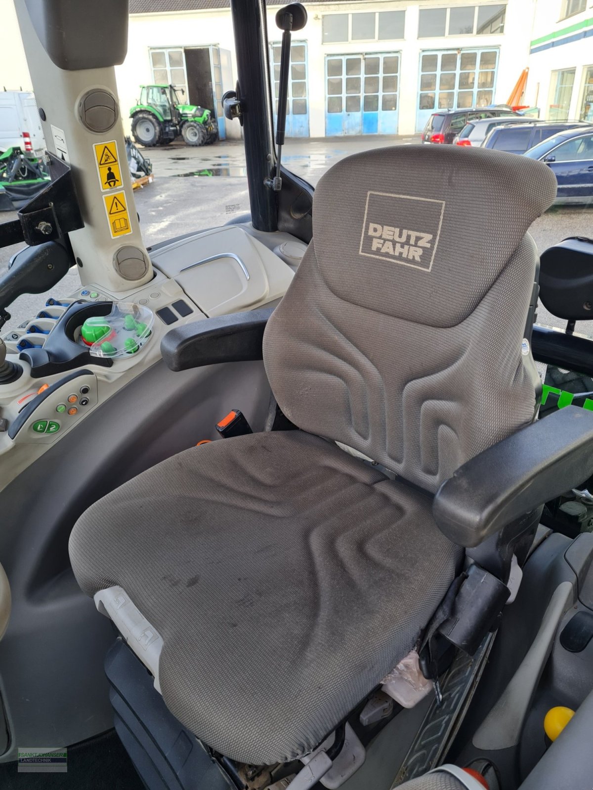 Traktor des Typs Deutz-Fahr 6130 Powershift, Gebrauchtmaschine in Diessen (Bild 21)