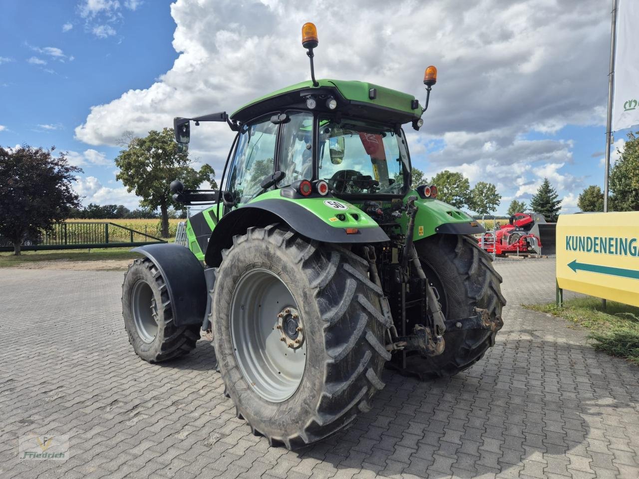Traktor типа Deutz-Fahr 6130 TTV, Gebrauchtmaschine в Bad Lausick (Фотография 4)