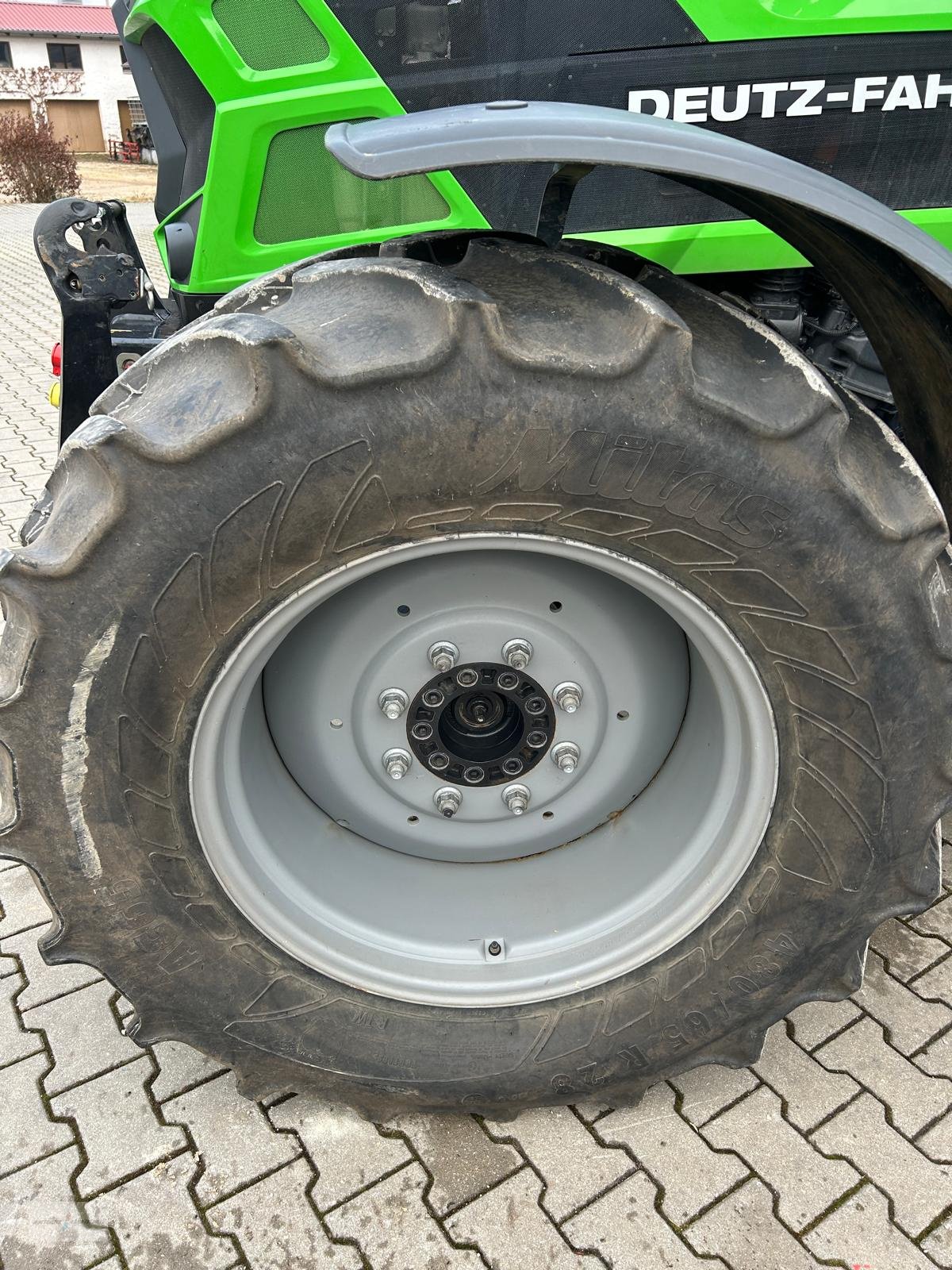 Traktor типа Deutz-Fahr 6130, Gebrauchtmaschine в Treuchtlingen (Фотография 8)