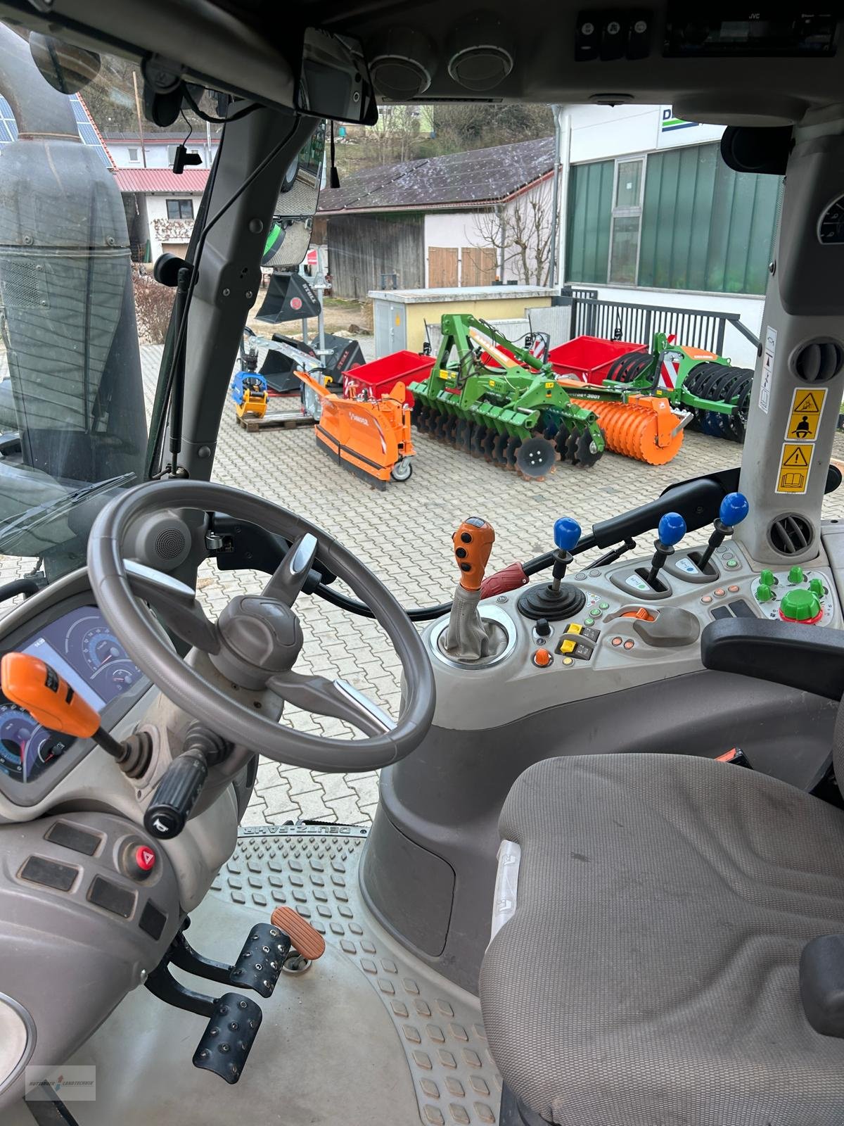 Traktor типа Deutz-Fahr 6130, Gebrauchtmaschine в Treuchtlingen (Фотография 11)