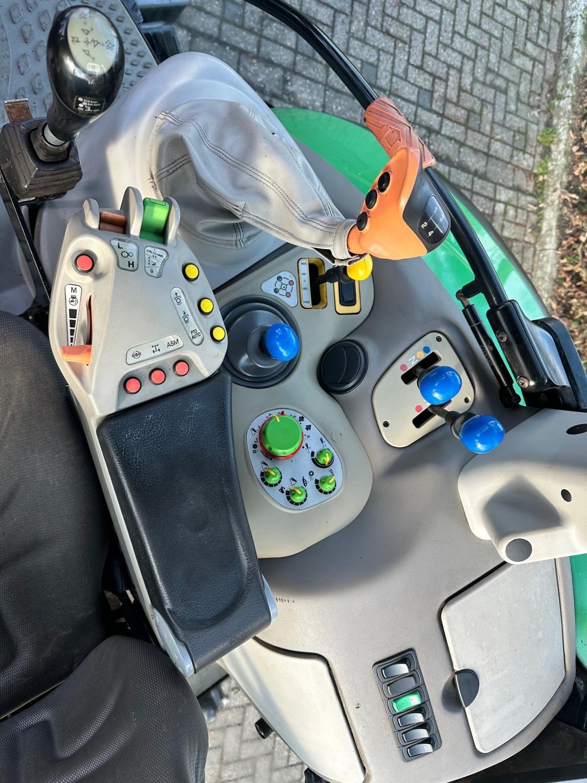 Traktor vrste Deutz-Fahr 6130.4 Agrotron, Gebrauchtmaschine v Rees (Slika 4)