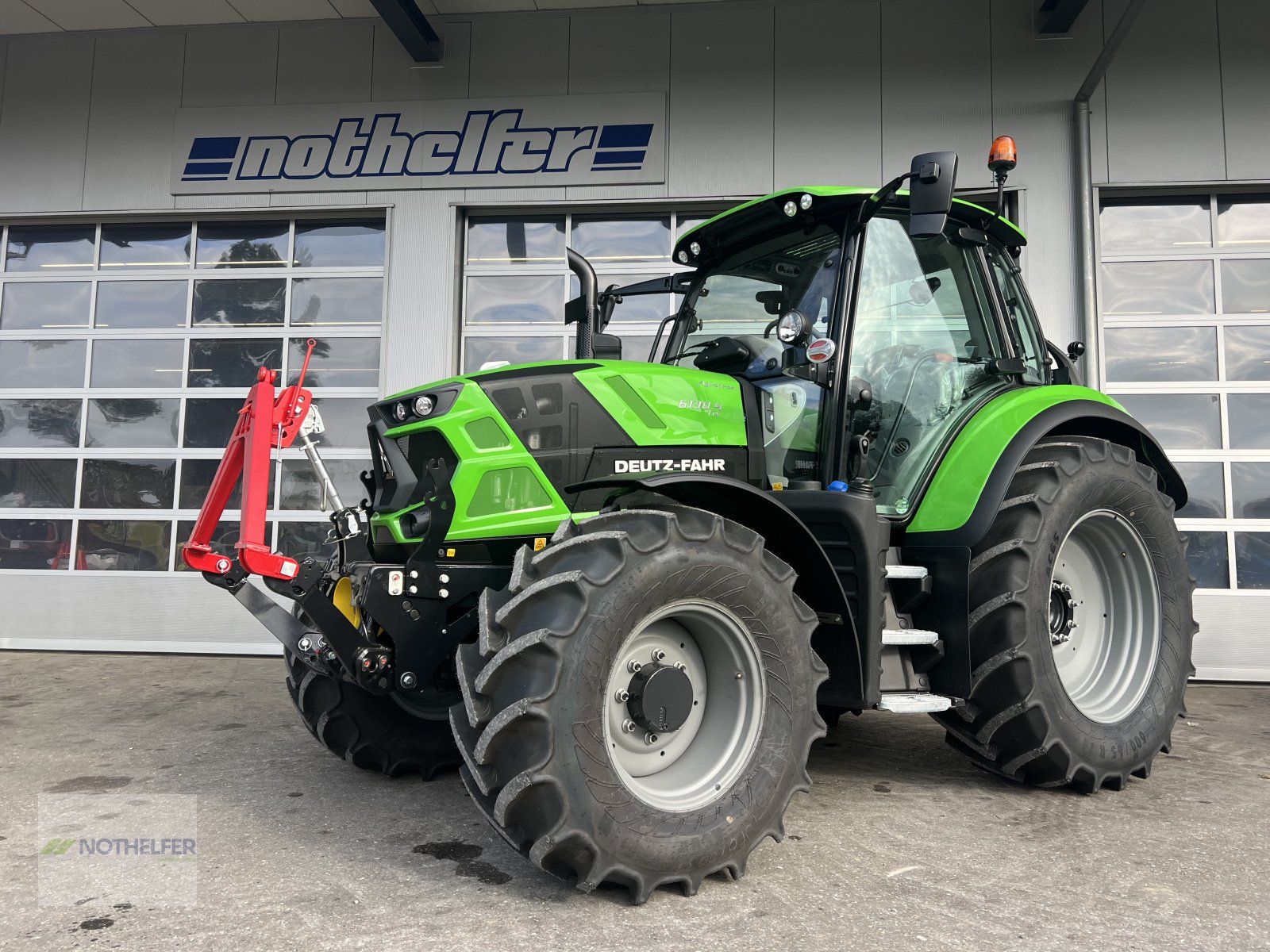 Traktor a típus Deutz-Fahr 6130.4 TTV *Vorführer*, Neumaschine ekkor: Pforzen (Kép 3)