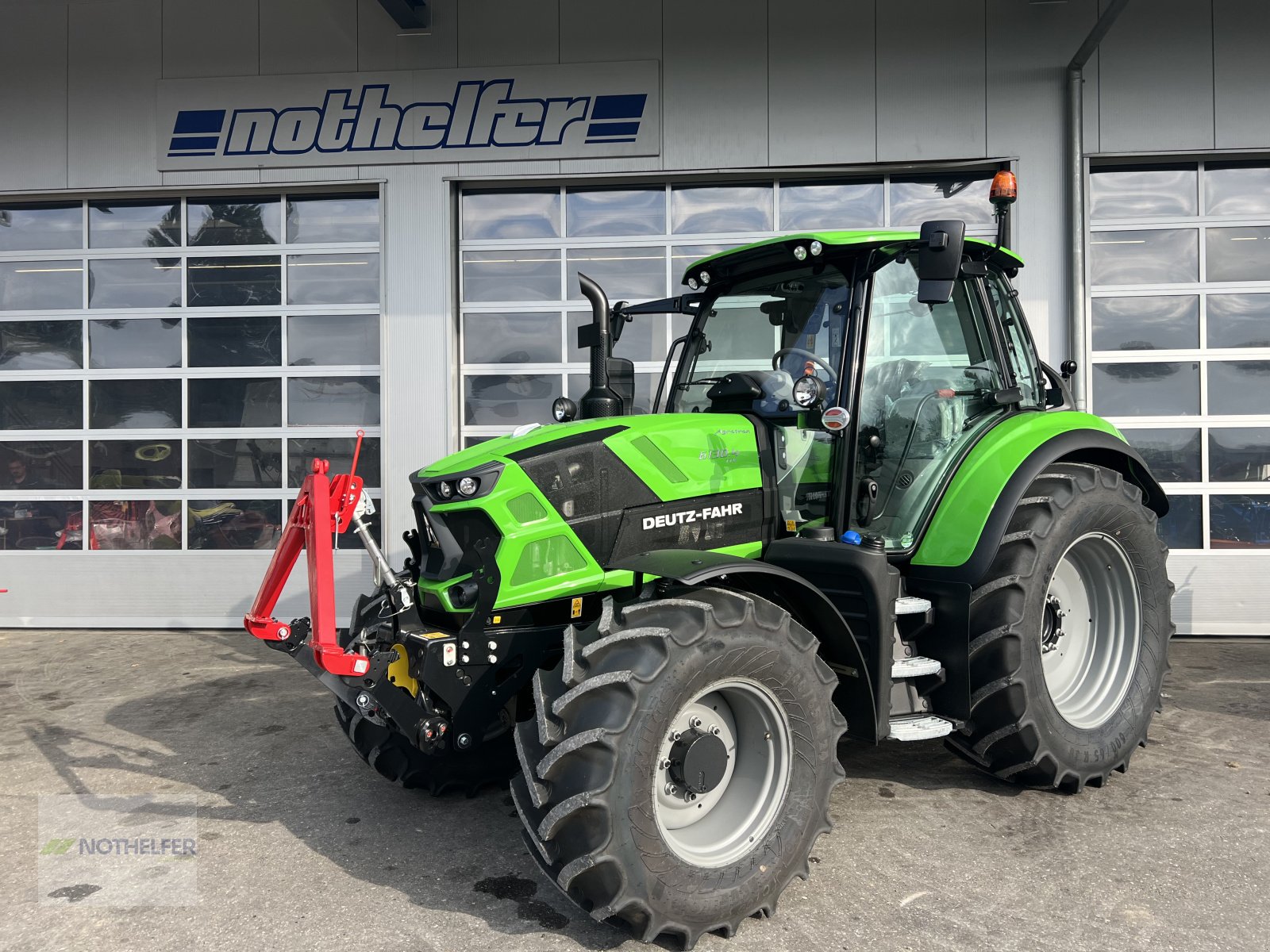 Traktor a típus Deutz-Fahr 6130.4 TTV *Vorführer*, Neumaschine ekkor: Pforzen (Kép 5)