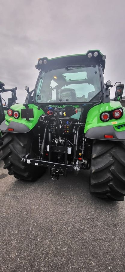 Traktor du type Deutz-Fahr 6130.4 TTV, Neumaschine en Kollerschlag (Photo 2)