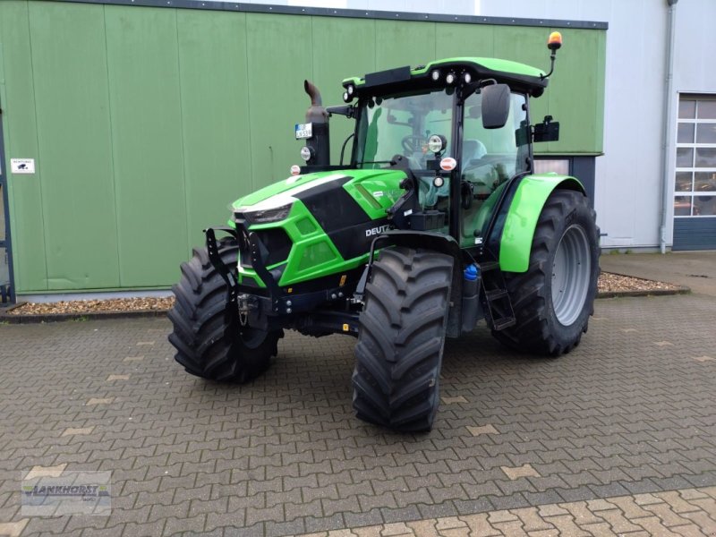 Traktor des Typs Deutz-Fahr 6135 C RV-SHIFT, Gebrauchtmaschine in Aurich (Bild 1)