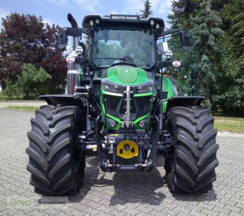 Traktor typu Deutz-Fahr 6135 C TTV, -JAVA-grün, Frontladerschwinge Stoll und FZ kostenlos, Aktionsschlepper, Neumaschine v Nördlingen (Obrázek 4)