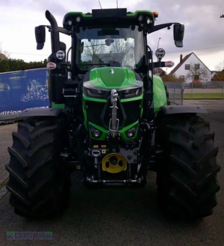 Traktor типа Deutz-Fahr 6135 C TTV, jung gebraucht, Dez-Aktion RTK kostenlos, automatische. höhenverstellbare Anhängekupplung D 38,, Neumaschine в Buchdorf (Фотография 1)