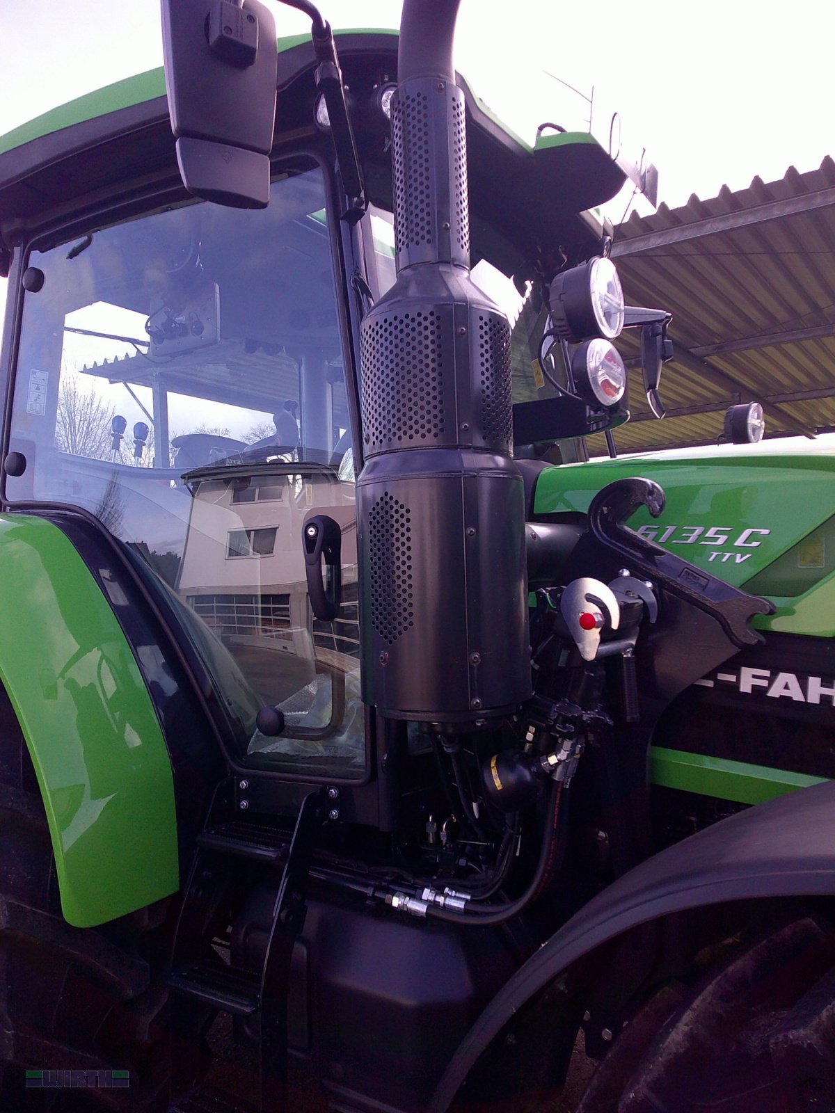 Traktor typu Deutz-Fahr 6135 C TTV stufenlos - Vorführer, 10.000,00 Euro sparen, Neumaschine v Buchdorf (Obrázek 4)