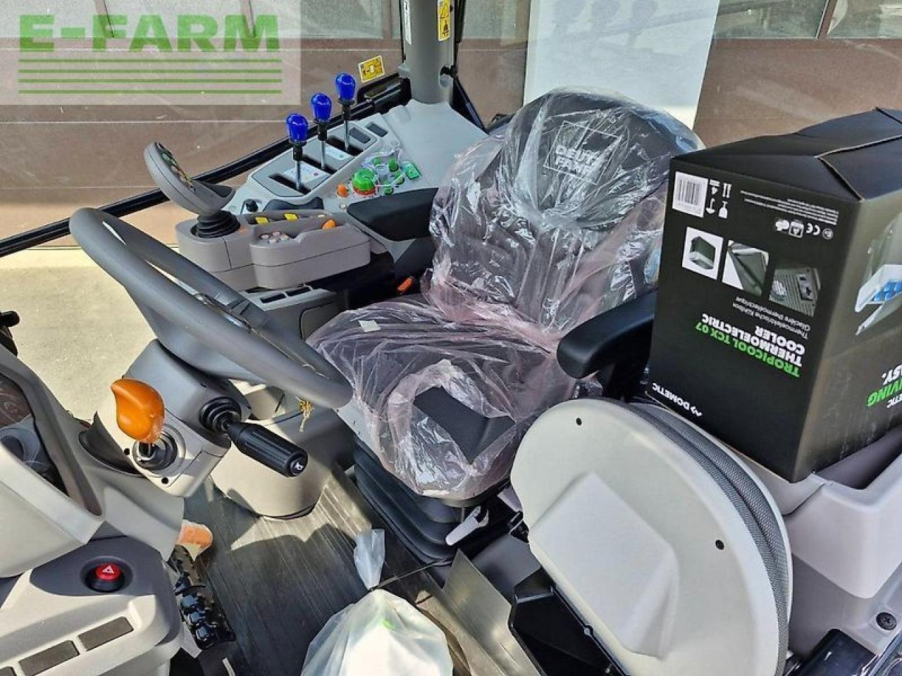 Traktor tip Deutz-Fahr 6135 c ttv TTV, Gebrauchtmaschine in SV. TROJIC (Poză 13)