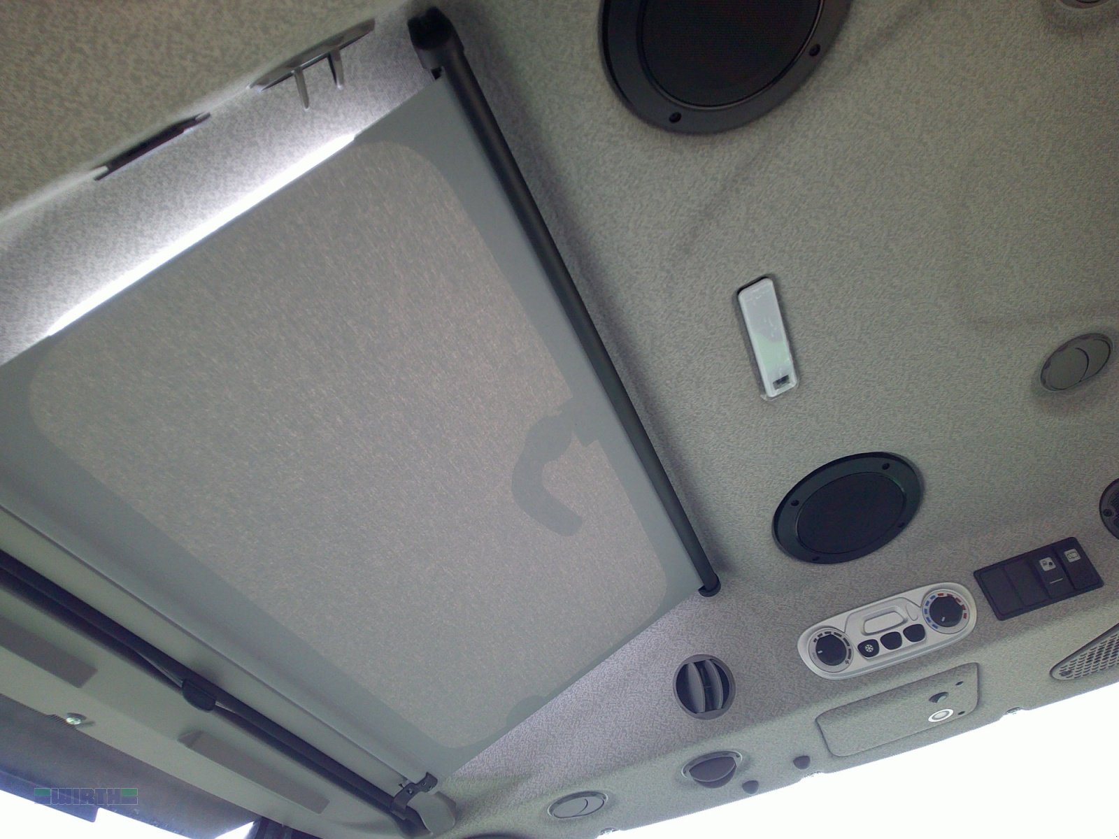 Traktor от тип Deutz-Fahr 6135 C TTV, Warrior Java grün, auf Wunsch Frontladerschwinge kostenlos, Neumaschine в Buchdorf (Снимка 16)