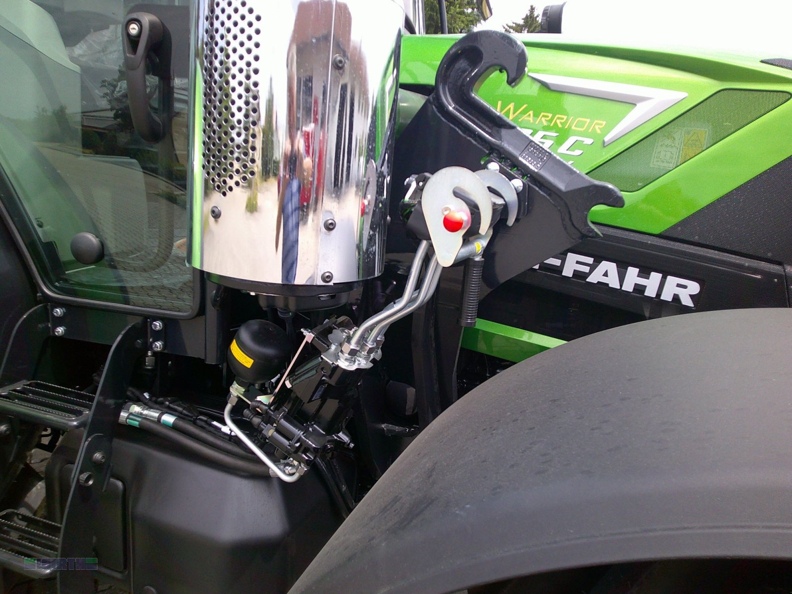 Traktor van het type Deutz-Fahr 6135 C TTV "Warrior Java grün" Frontlader 1,00 Euro, Neumaschine in Buchdorf (Foto 21)