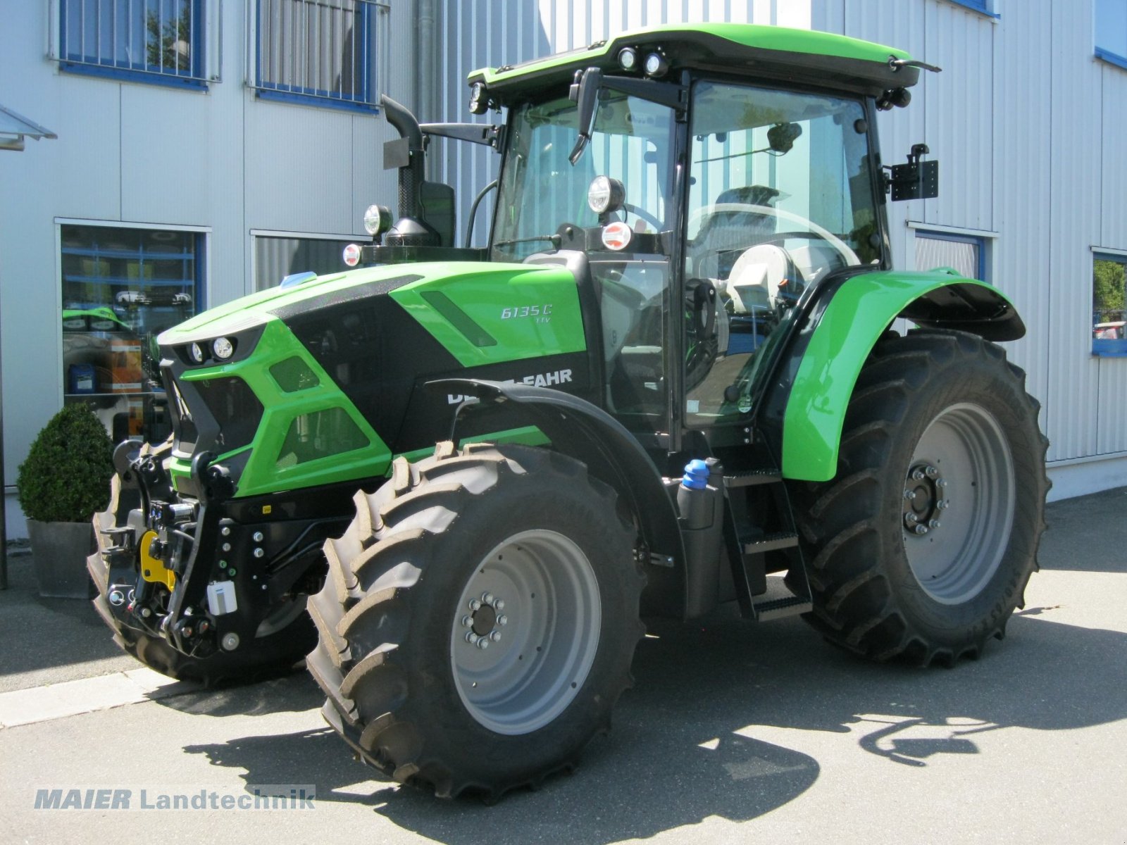 Traktor от тип Deutz-Fahr 6135 C TTV, Neumaschine в Dieterskirchen (Снимка 4)