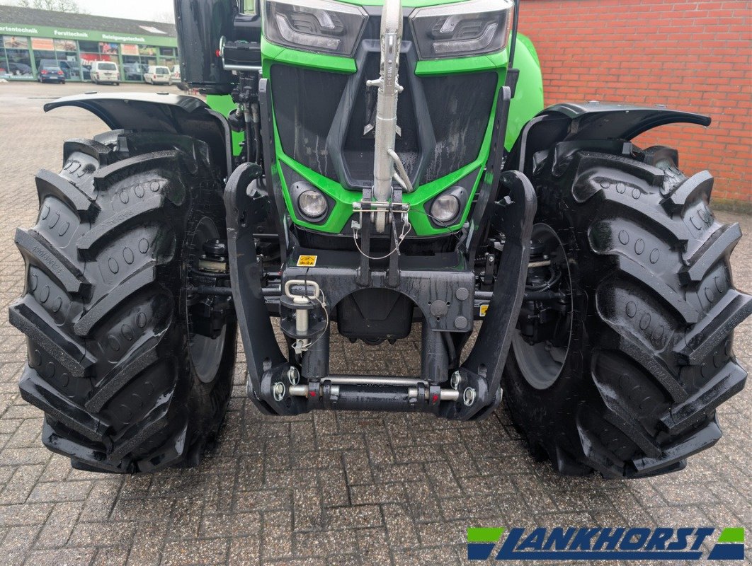 Traktor of the type Deutz-Fahr 6135 C TTV, Neumaschine in Neuenhaus (Picture 7)