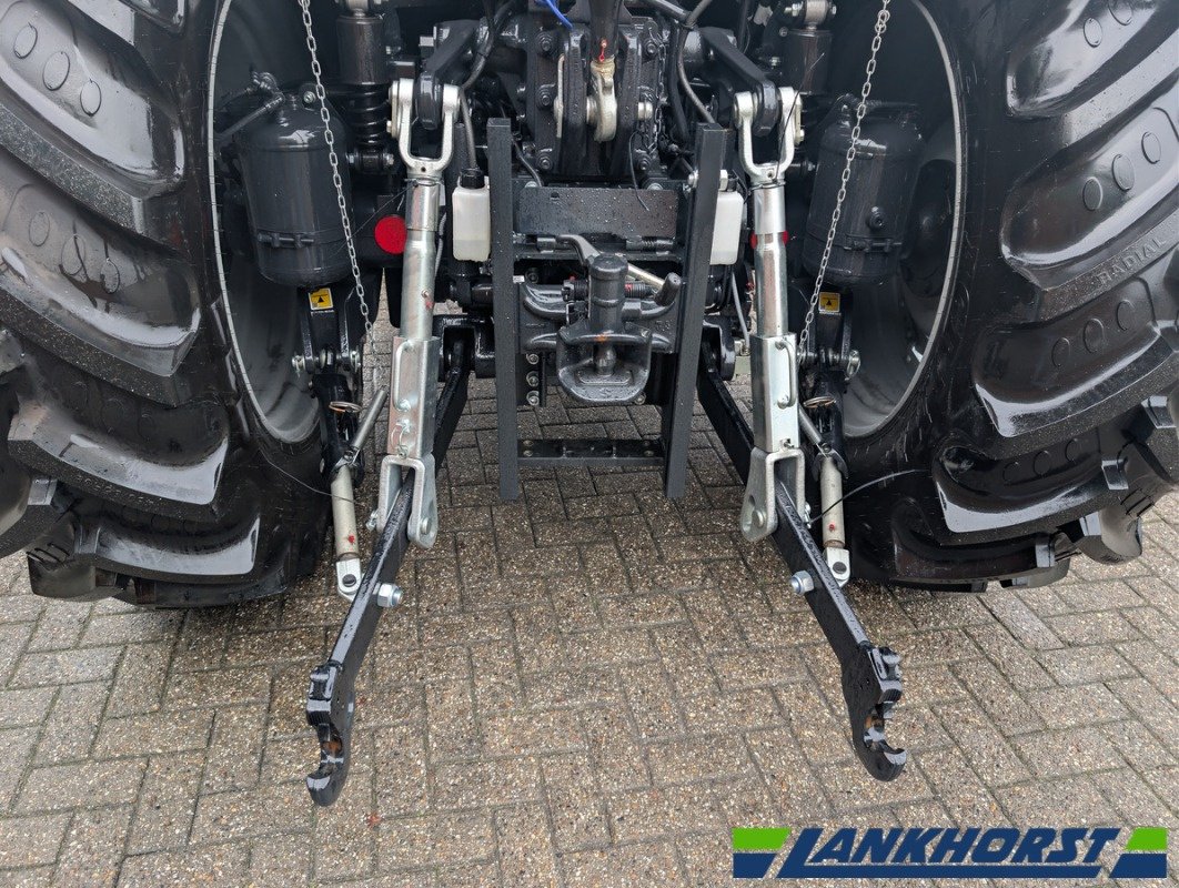 Traktor of the type Deutz-Fahr 6135 C TTV, Neumaschine in Neuenhaus (Picture 10)