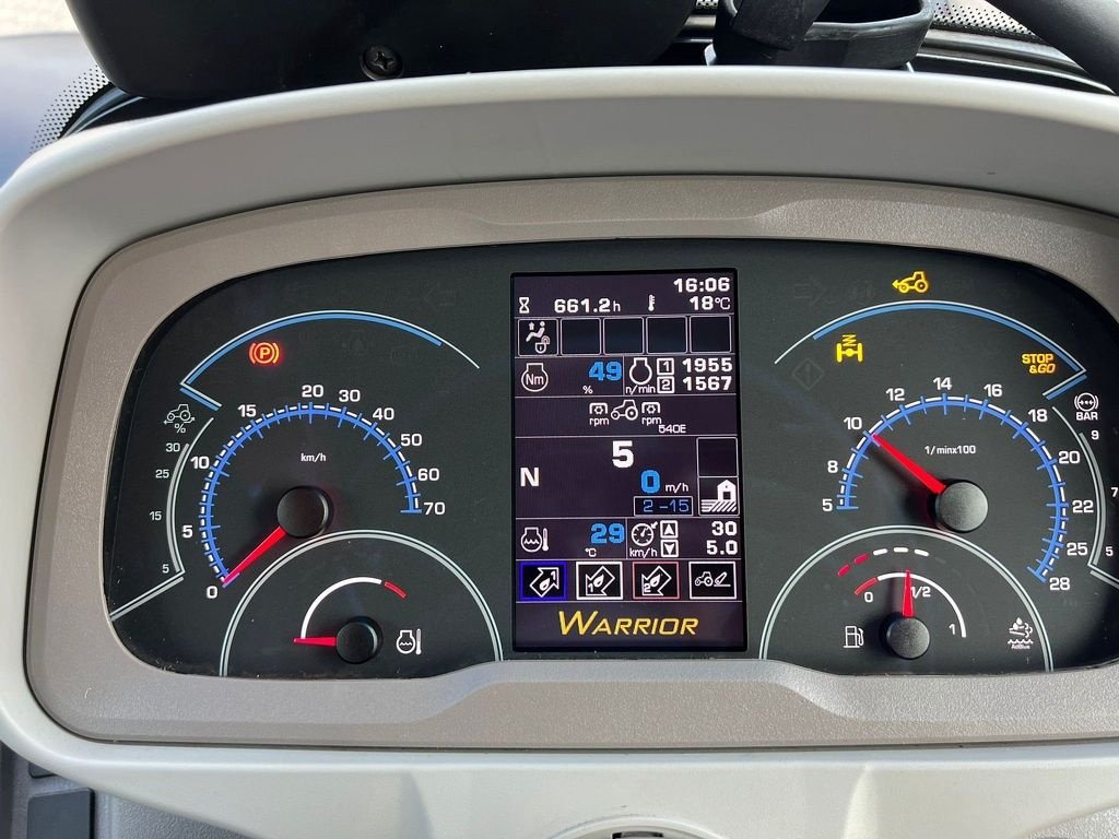 Traktor typu Deutz-Fahr 6135C RV Shift, Gebrauchtmaschine w Druten (Zdjęcie 11)