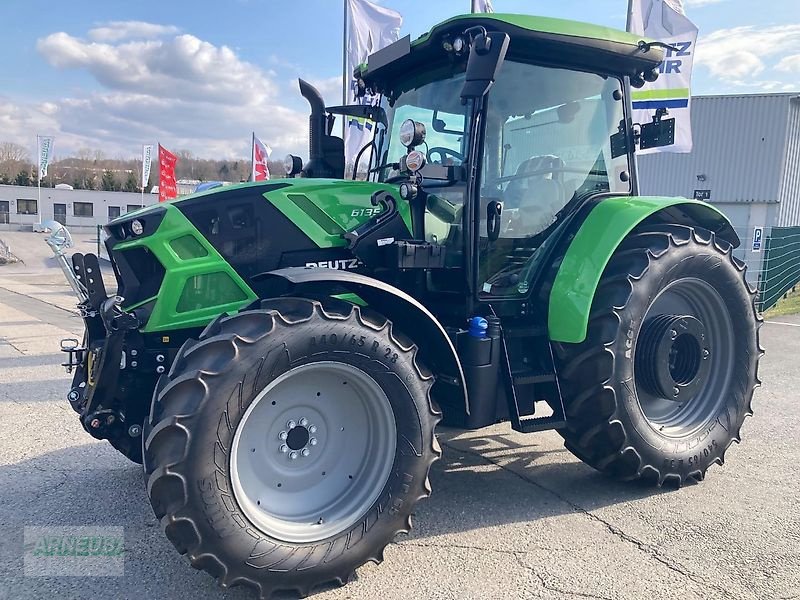 Traktor des Typs Deutz-Fahr 6135C, Neumaschine in Schlettau (Bild 1)