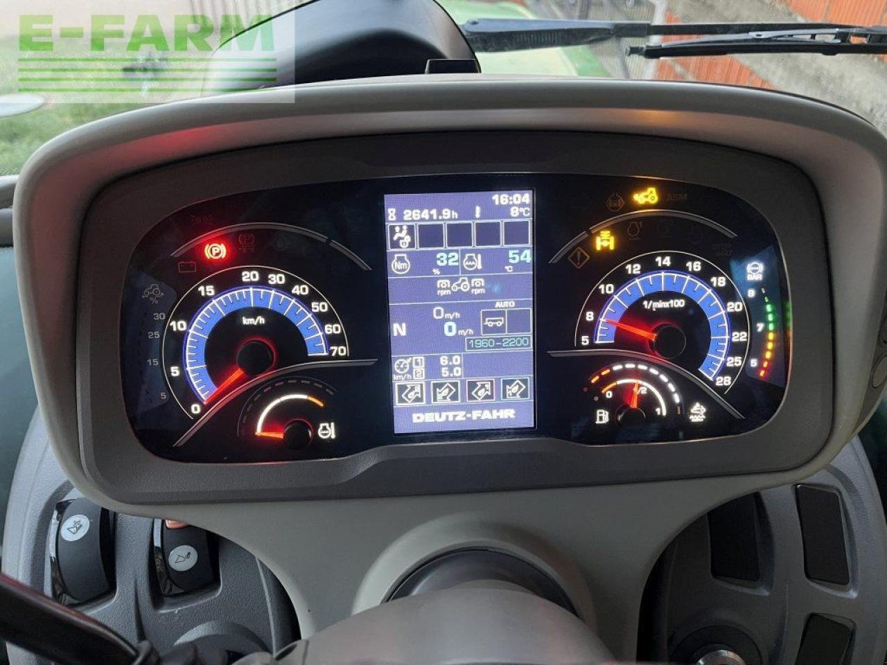 Traktor tip Deutz-Fahr 6140 TTV, Gebrauchtmaschine in Hamburg (Poză 5)