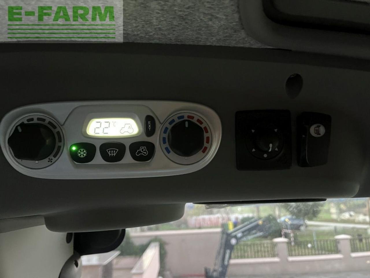 Traktor tip Deutz-Fahr 6140 TTV, Gebrauchtmaschine in Hamburg (Poză 16)