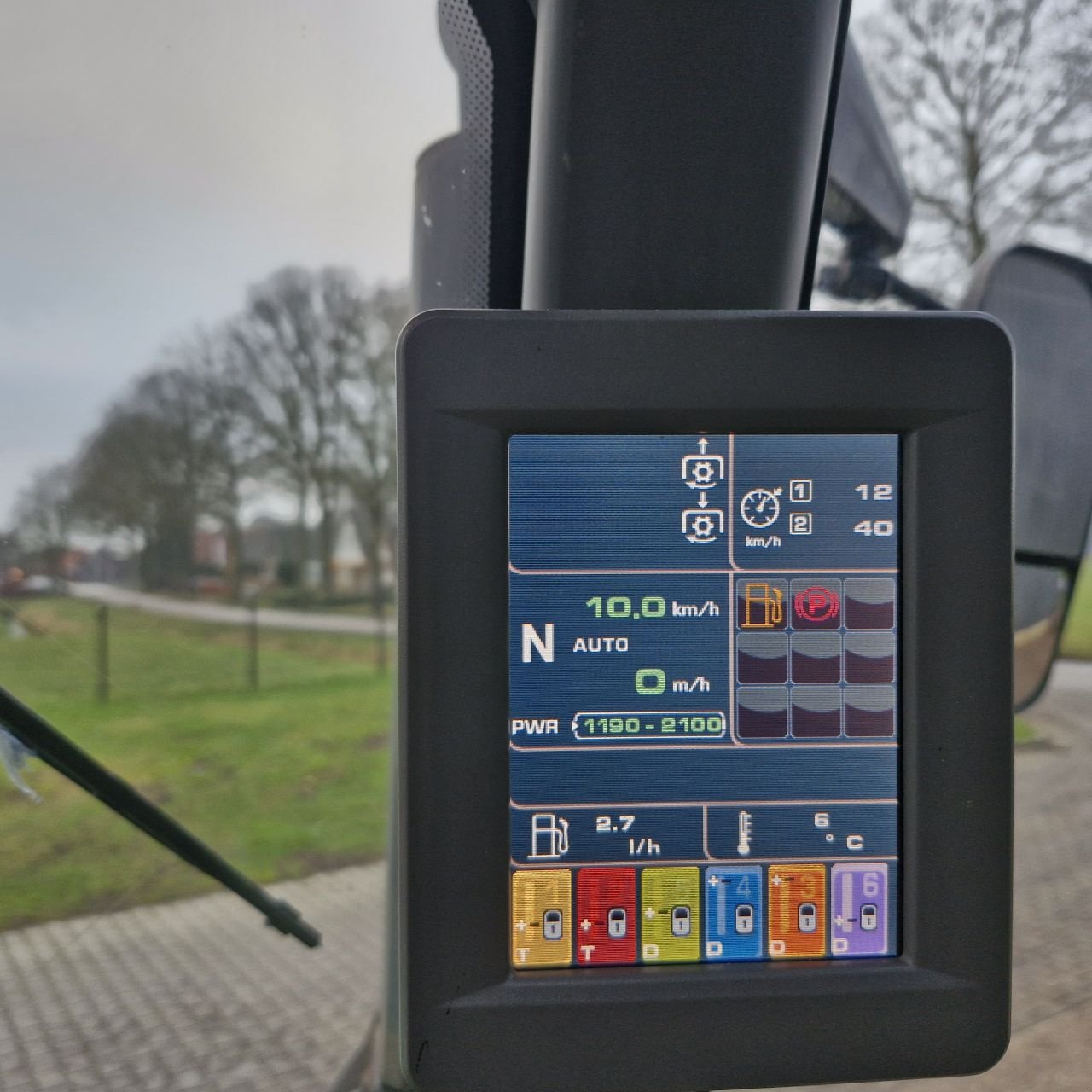 Traktor типа Deutz-Fahr 6140 TTV, Gebrauchtmaschine в Daarle (Фотография 6)