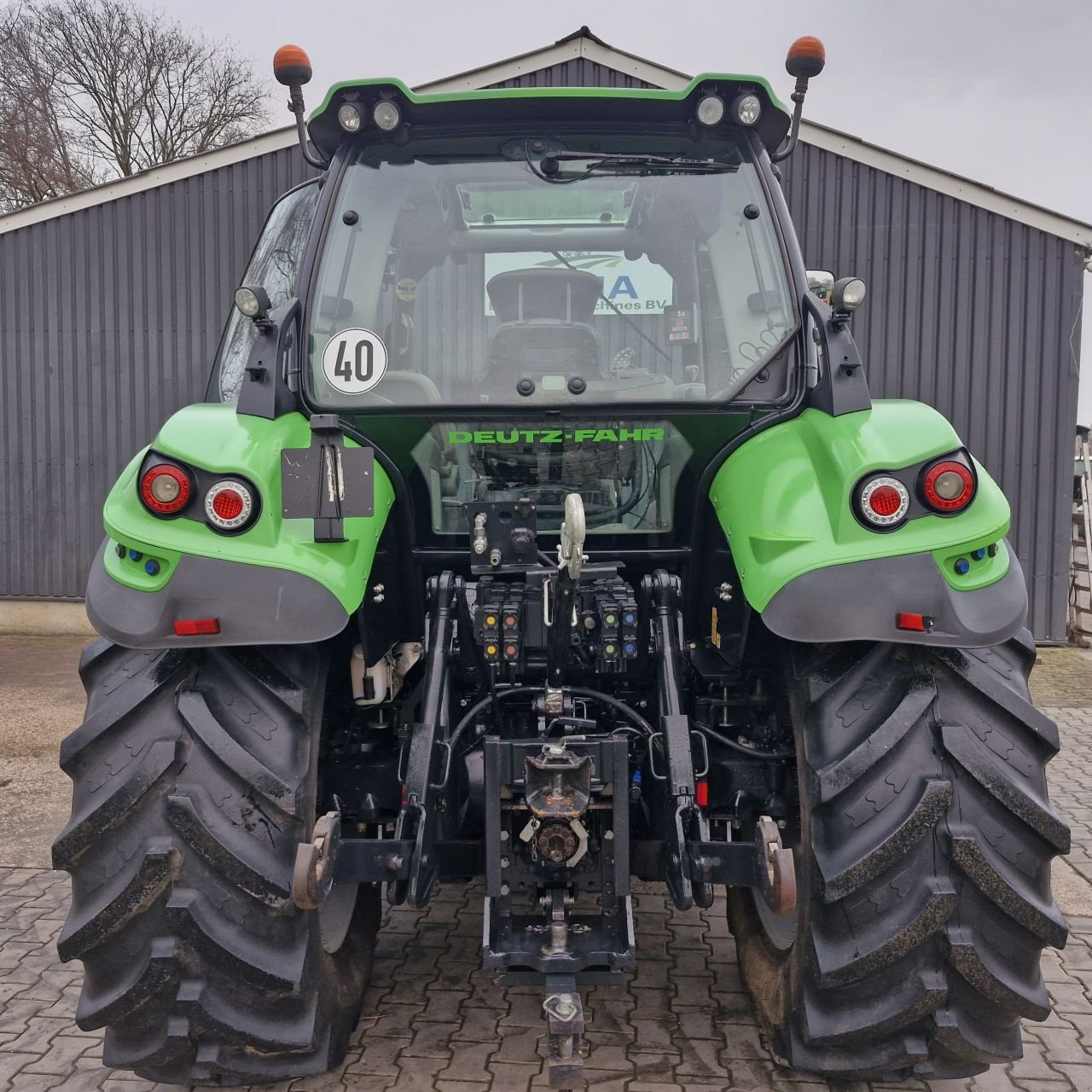 Traktor типа Deutz-Fahr 6140 TTV, Gebrauchtmaschine в Daarle (Фотография 4)