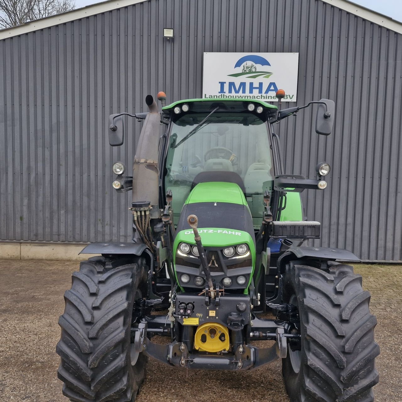 Traktor типа Deutz-Fahr 6140 TTV, Gebrauchtmaschine в Daarle (Фотография 3)