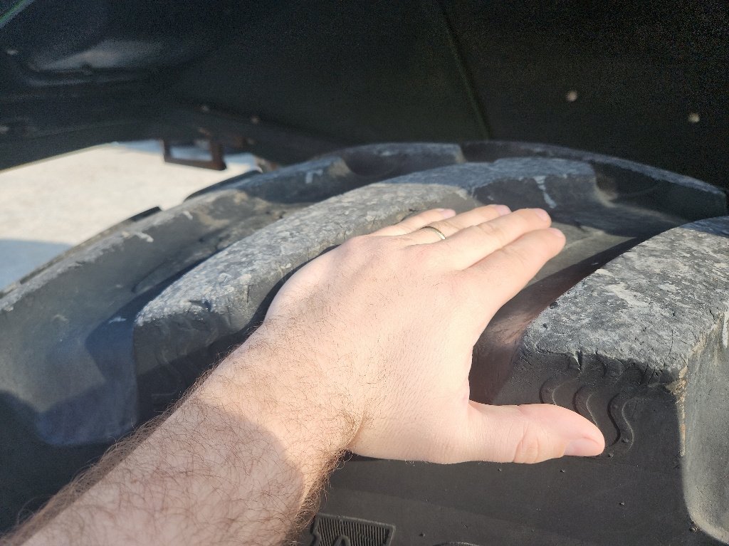 Traktor του τύπου Deutz-Fahr 6140 TTV, Gebrauchtmaschine σε Calmont (Φωτογραφία 8)