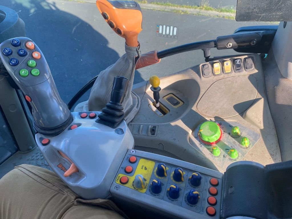 Traktor tipa Deutz-Fahr 6140.4 AGROTRON, Gebrauchtmaschine u SAINT FLOUR (Slika 11)