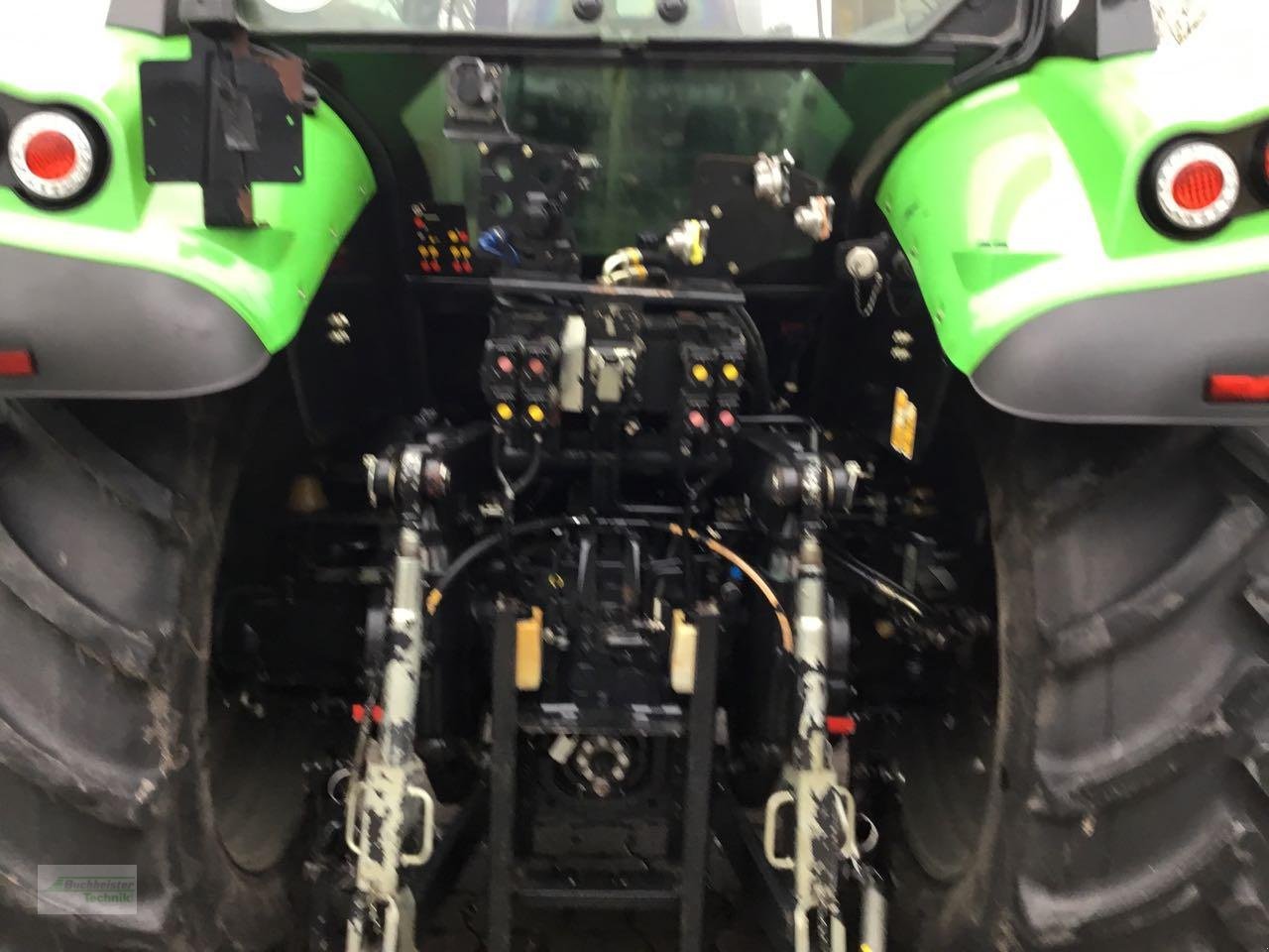 Traktor van het type Deutz-Fahr 6140.4 Cshift, Gebrauchtmaschine in Nordstemmen (Foto 5)