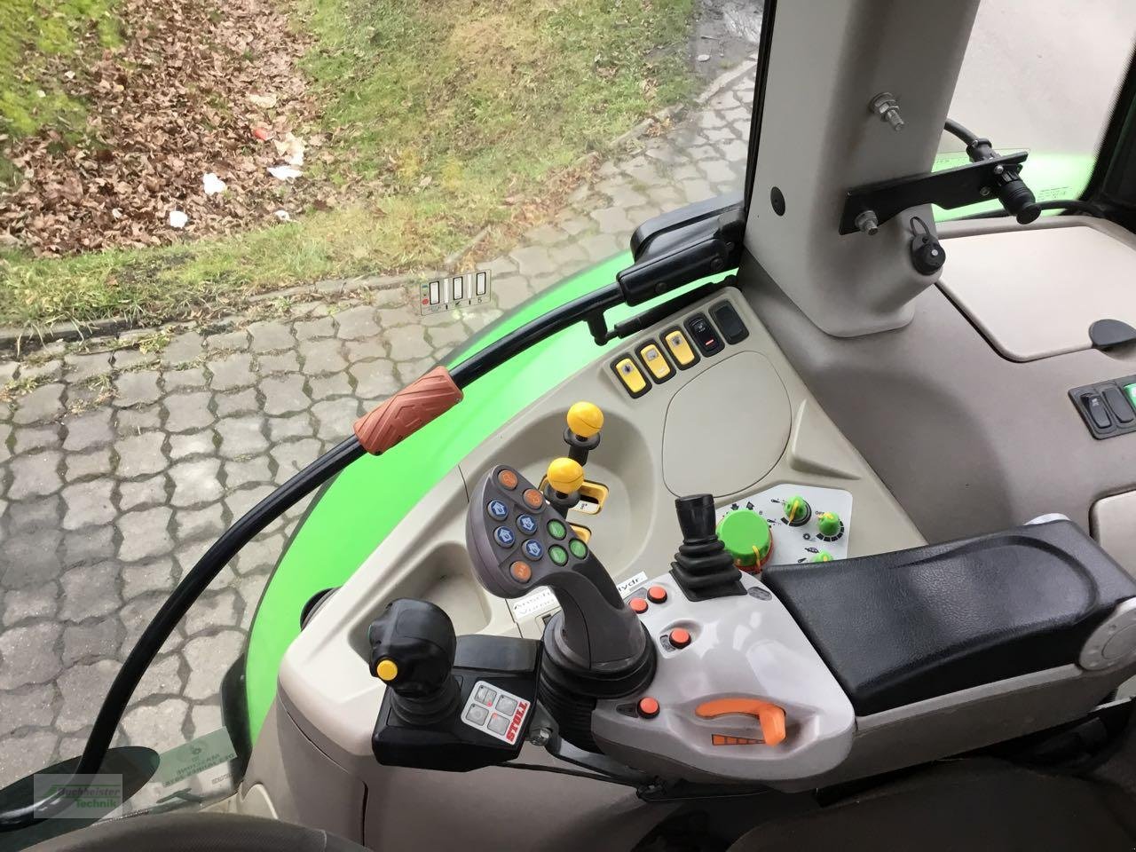 Traktor van het type Deutz-Fahr 6140.4 Cshift, Gebrauchtmaschine in Nordstemmen (Foto 6)