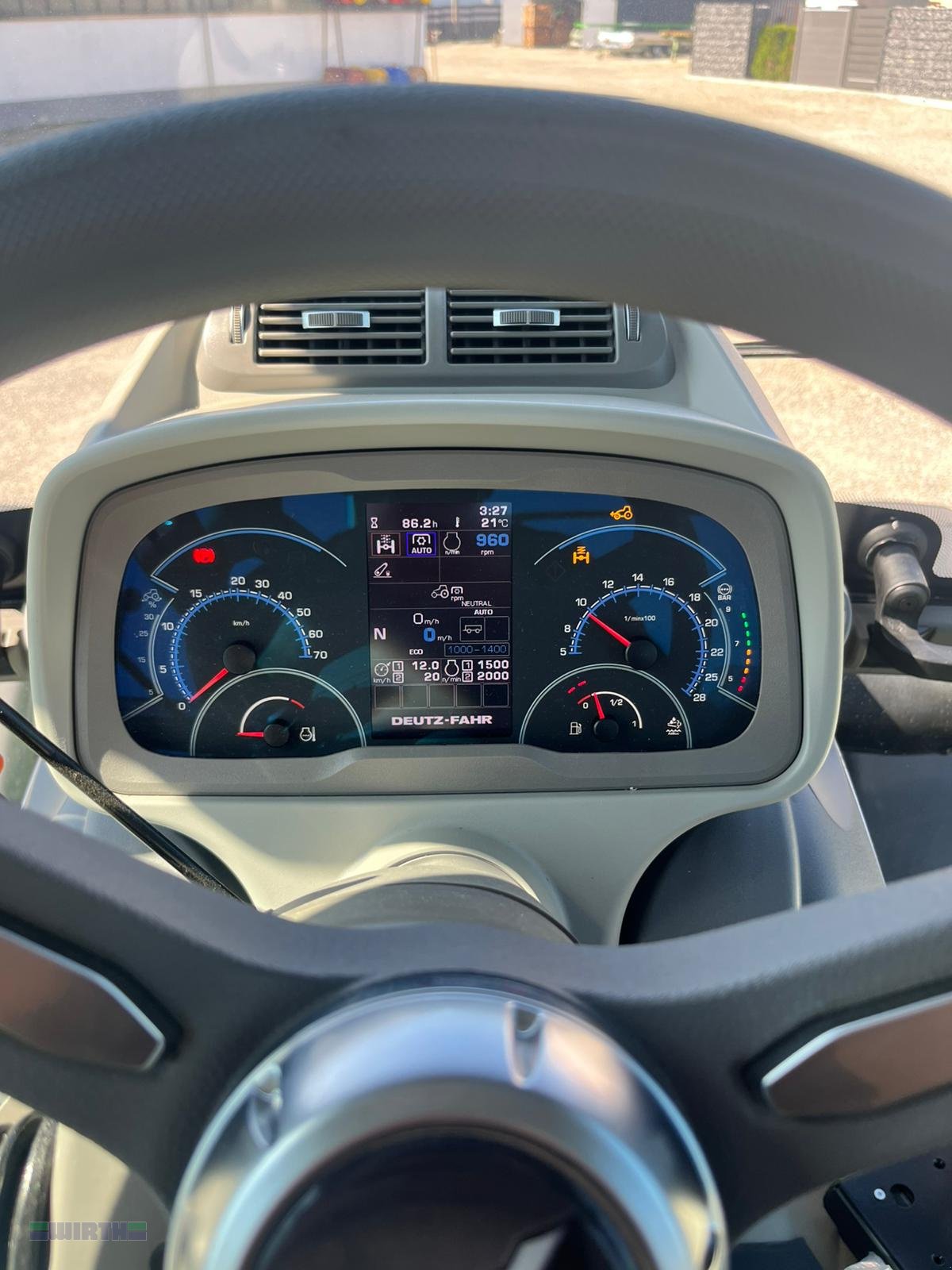 Traktor типа Deutz-Fahr 6140.4 TTV "Vorführschlepper Dezemberaktion 15.000,00 Euro sparen", Neumaschine в Buchdorf (Фотография 11)