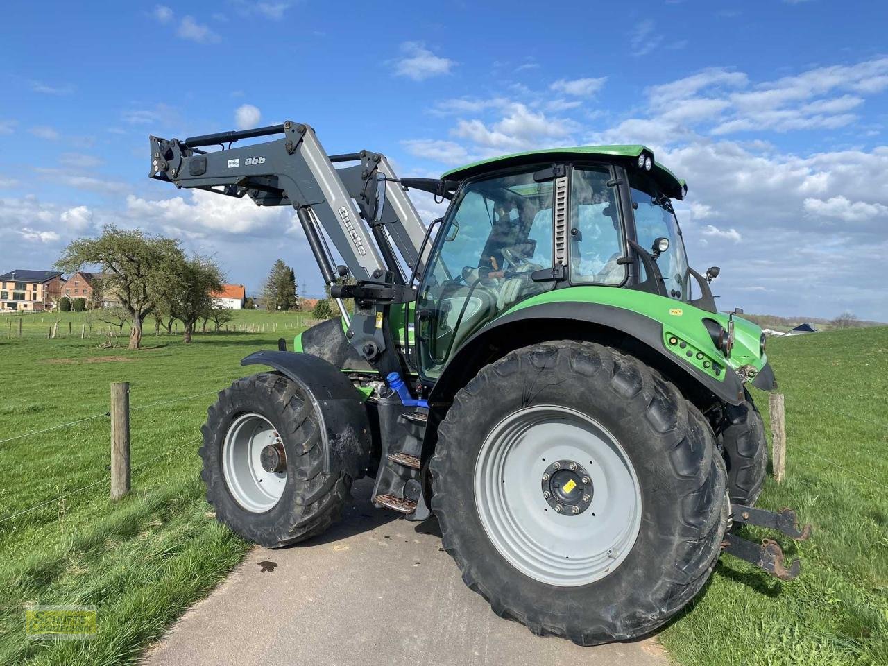 Traktor от тип Deutz-Fahr 6150.4 Agrotron TTV, Gebrauchtmaschine в Marsberg-Giershagen (Снимка 4)