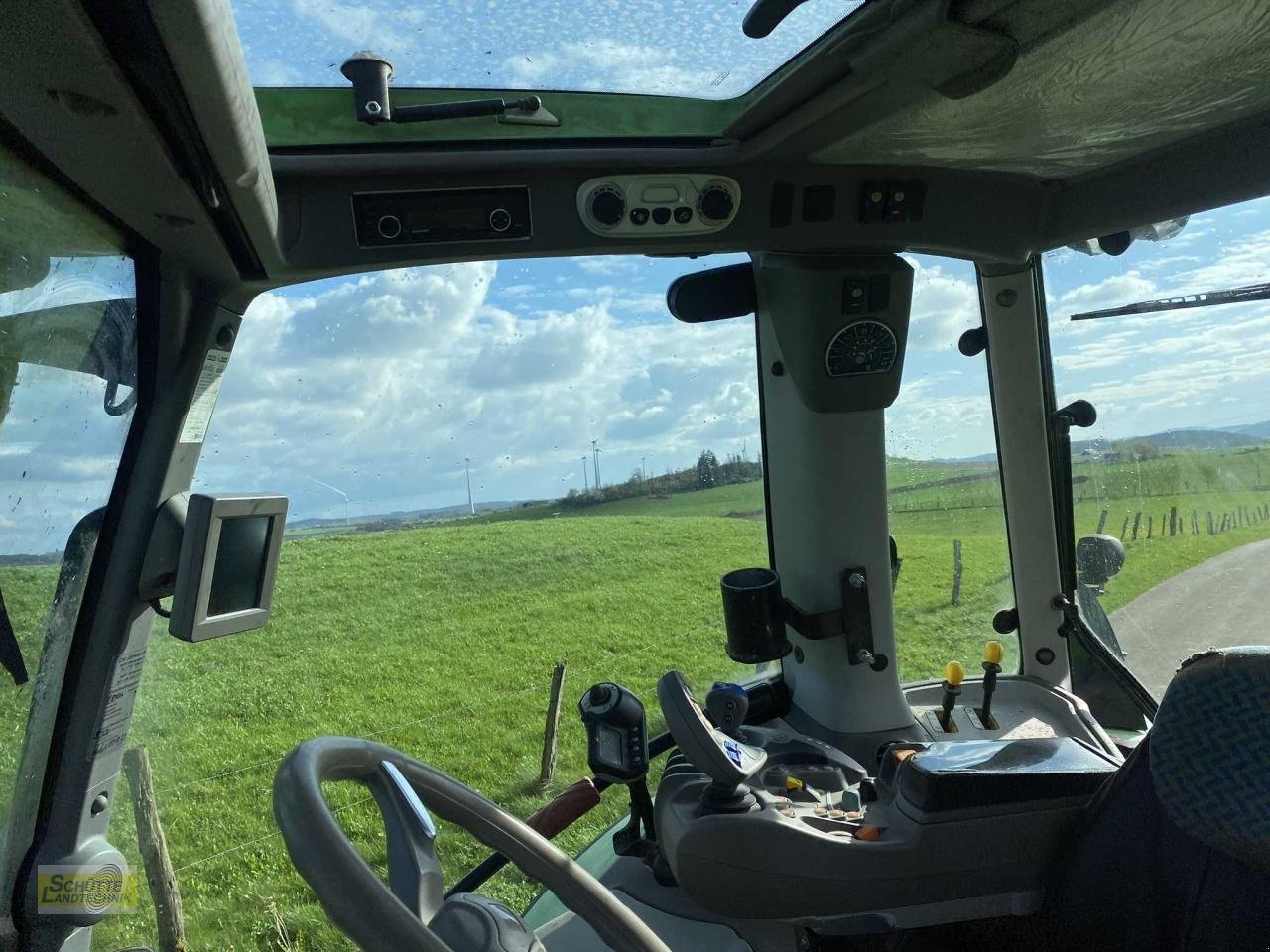 Traktor от тип Deutz-Fahr 6150.4 Agrotron TTV, Gebrauchtmaschine в Marsberg-Giershagen (Снимка 10)