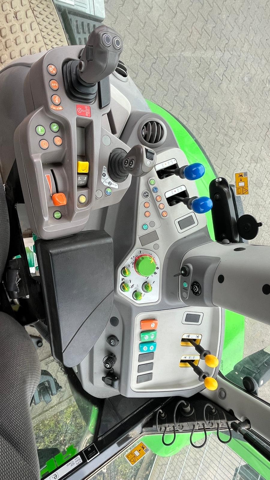 Traktor del tipo Deutz-Fahr 6150.4 RV Shift, Gebrauchtmaschine en Dannstadt-Schauernheim (Imagen 11)